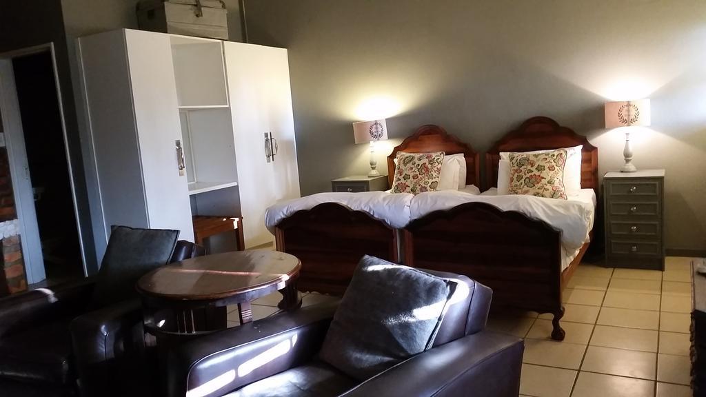Simondium'S Country Lodge Room photo